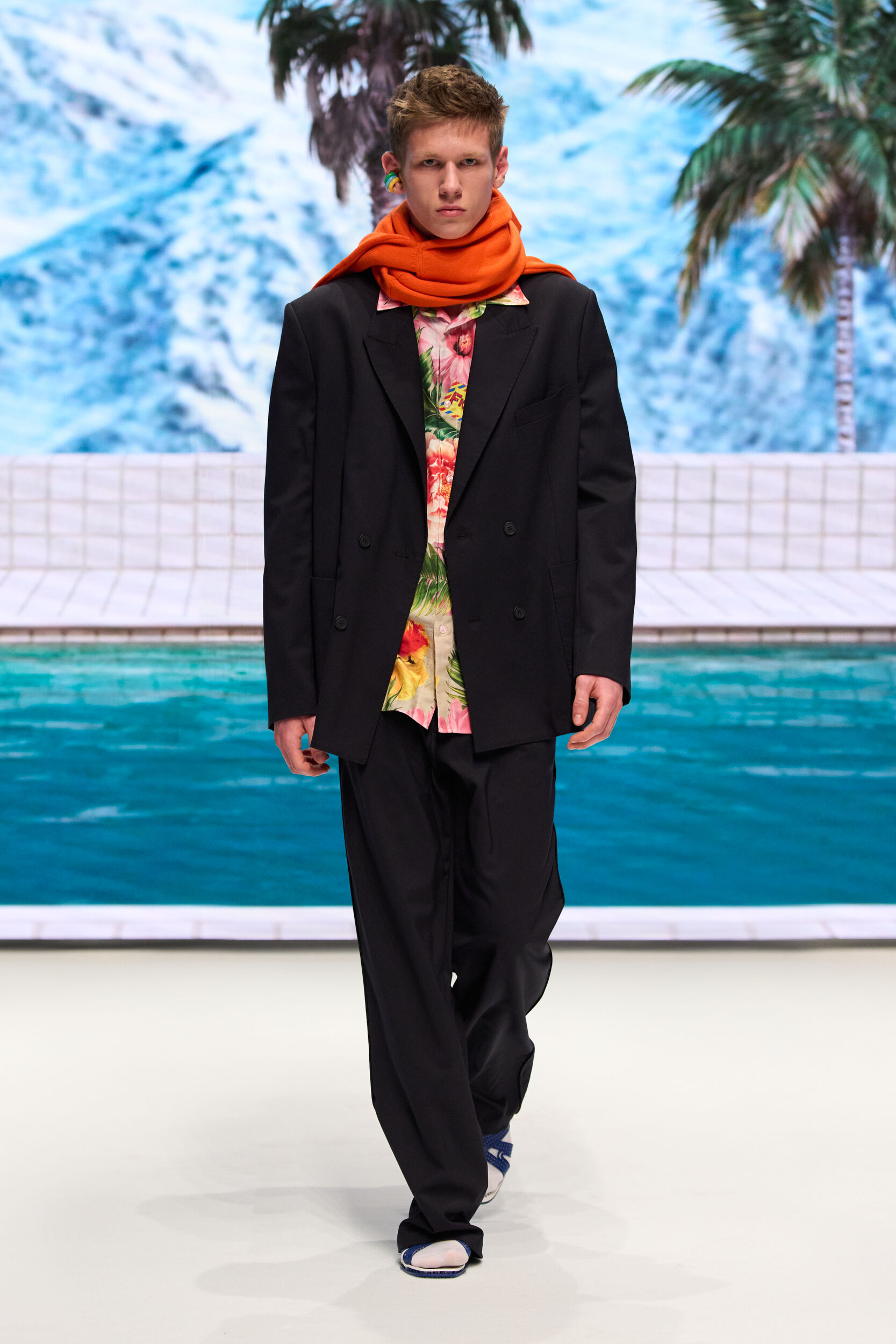 Light Wool Trousers Navy